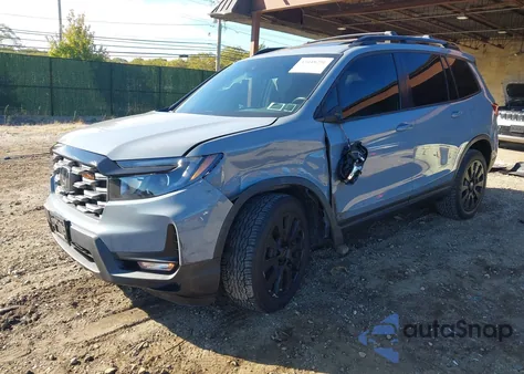 2023 Honda Passport Awd Trailsport из США, поврежденный, VIN 5FNYF8H66PB014800